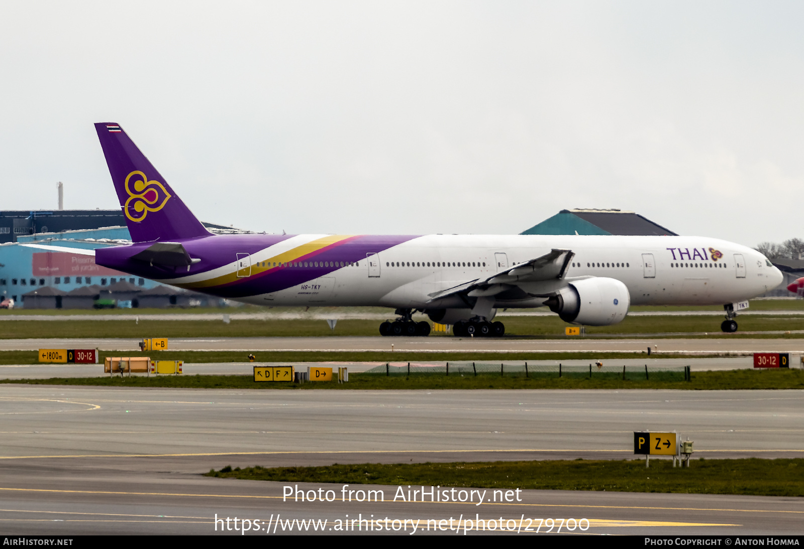 Aircraft Photo Of Hs Tky Boeing D Er Thai Airways