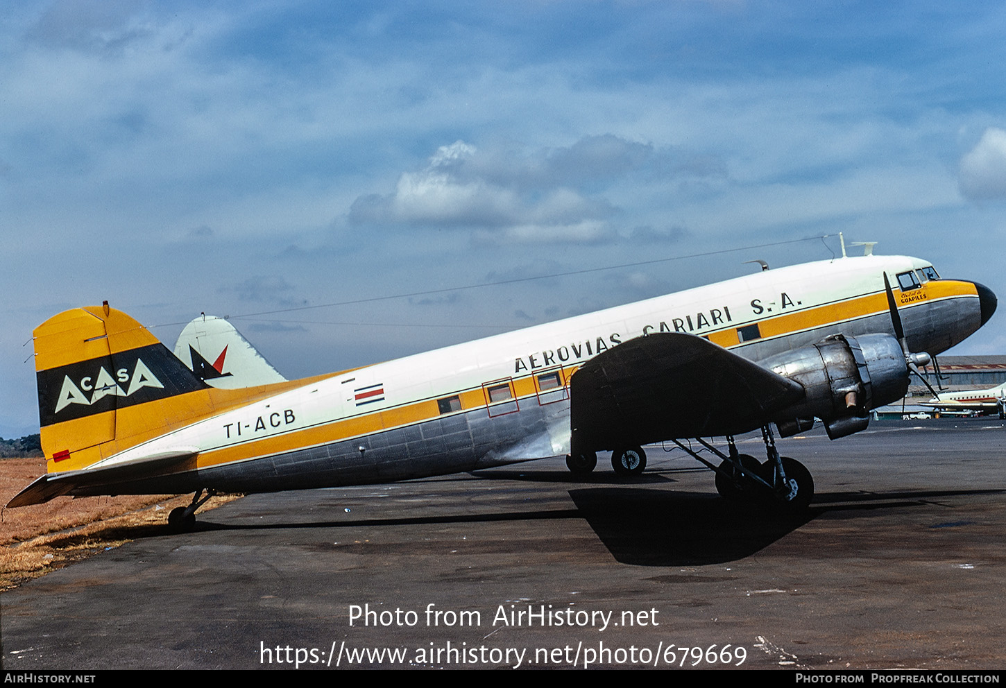 Aircraft Photo of TI-ACB | Douglas DC-3... | Aerovias Cariari S.A. - ACASA | AirHistory.net #679669