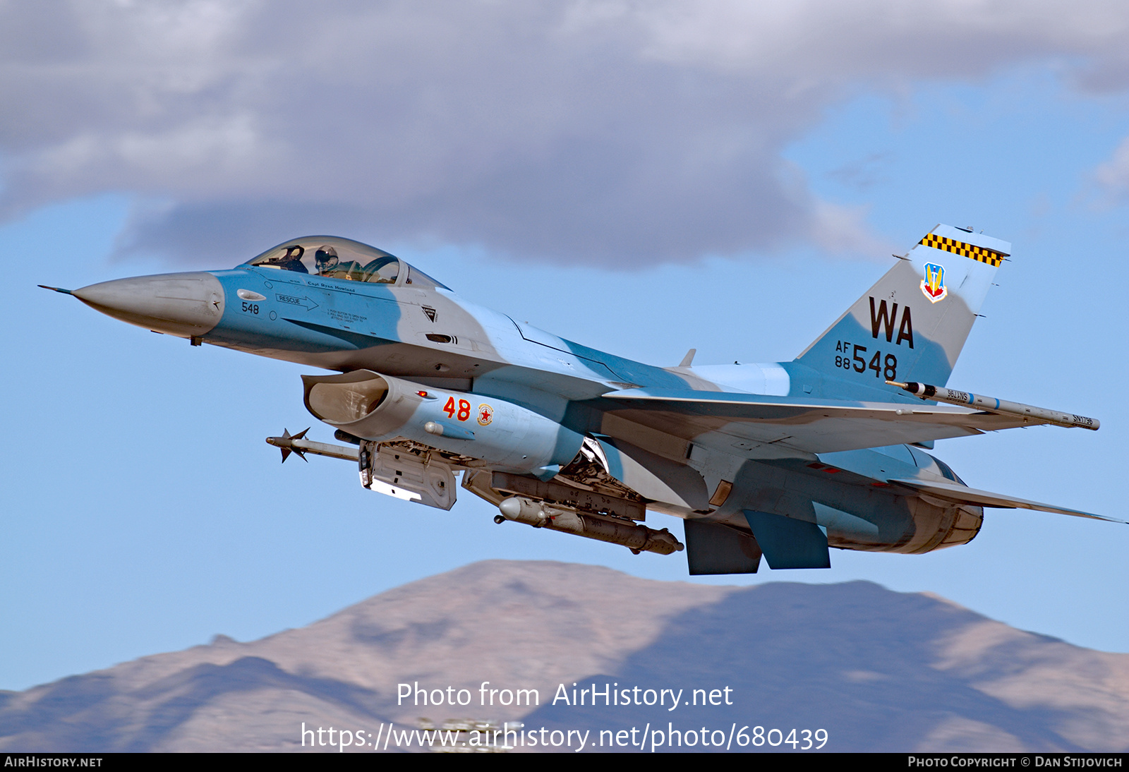 Aircraft Photo of 88-0548 / AF88-548 | General Dynamics F-16C Fighting Falcon | USA - Air Force | AirHistory.net #680439