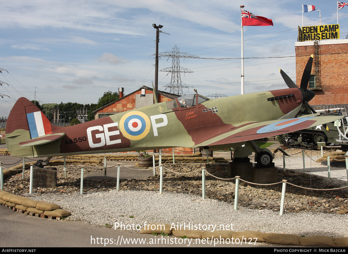 Aircraft Photo of AB550 | Supermarine Spitfire (model) | UK - Air Force | AirHistory.net #127