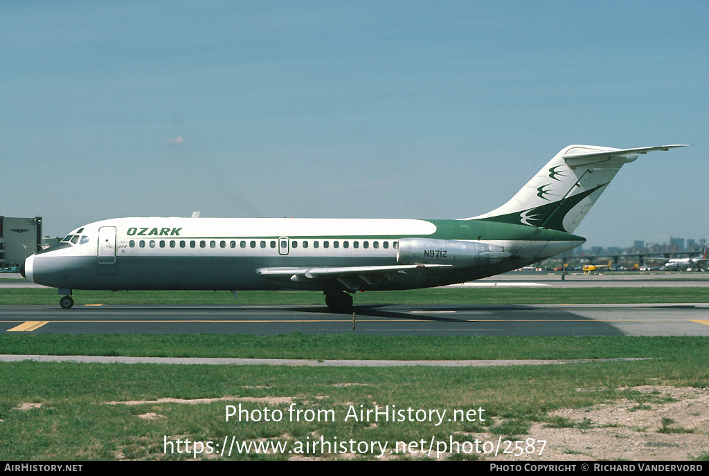 Aircraft Photo of N971Z | Douglas DC-9-15 | Ozark Air Lines | AirHistory.net #2587