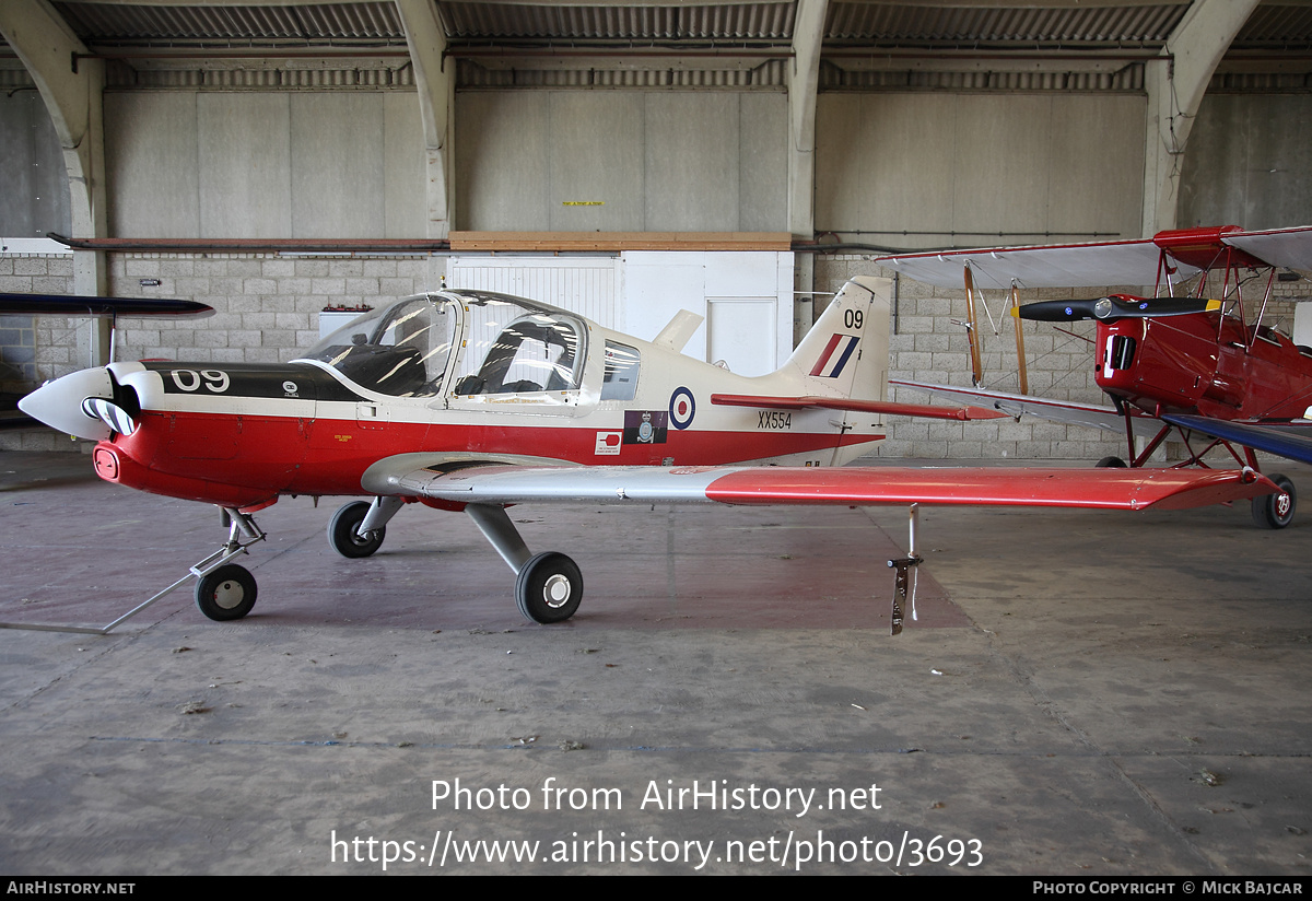 Aircraft Photo of G-BZMD / XX554 | Scottish Aviation Bulldog 120/121 | UK - Air Force | AirHistory.net #3693