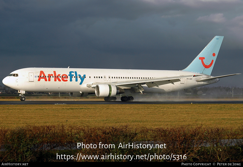 Aircraft Photo of PH-AHY | Boeing 767-383/ER | ArkeFly | AirHistory.net #5316