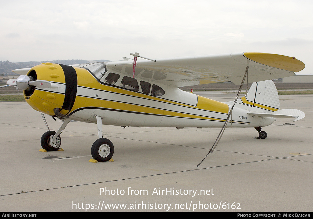 Aircraft Photo of N3090B | Cessna 195B | AirHistory.net #6162