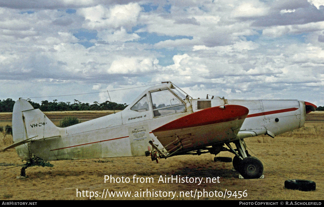 Aircraft Photo of VH-EHR | Piper PA-25-235 Pawnee D | Skyfarmers | AirHistory.net #9456