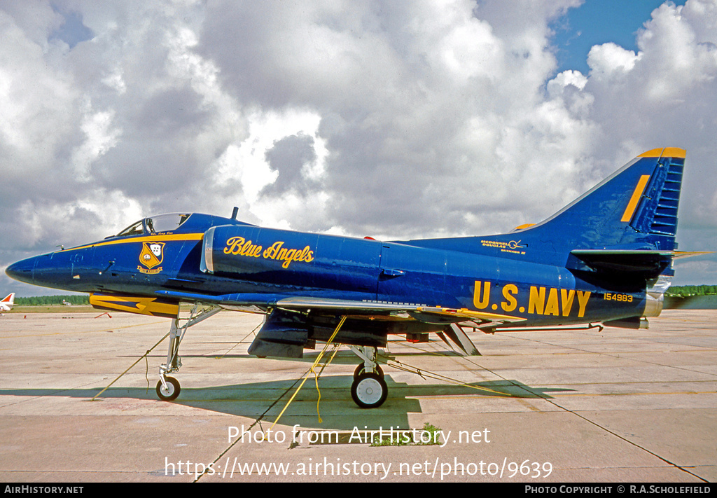 Aircraft Photo of 154983 | McDonnell Douglas A-4F Skyhawk | USA - Navy | AirHistory.net #9639