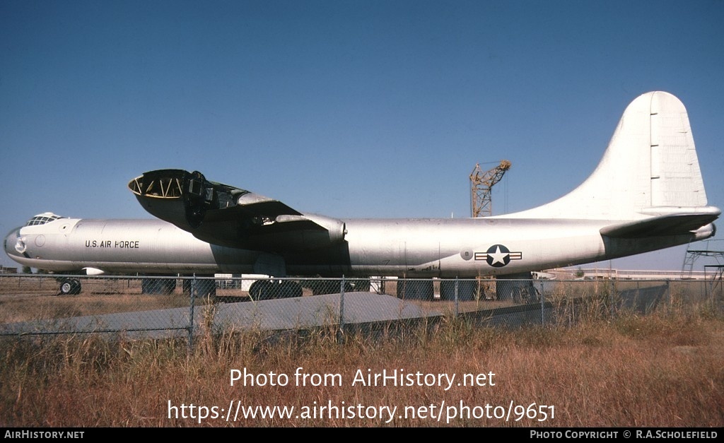 Aircraft Photo of 52-2827 | Convair B-36J Peacemaker | USA - Air Force | AirHistory.net #9651