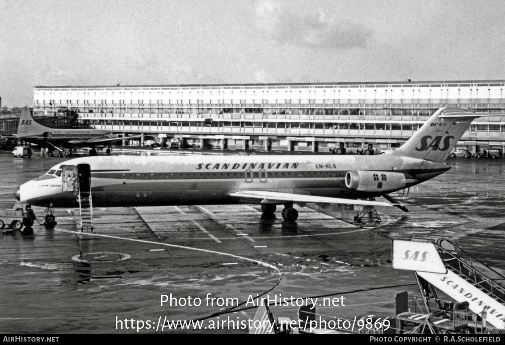 Aircraft Photo of LN-RLS | McDonnell Douglas DC-9-32 | Scandinavian Airlines - SAS | AirHistory.net #9869