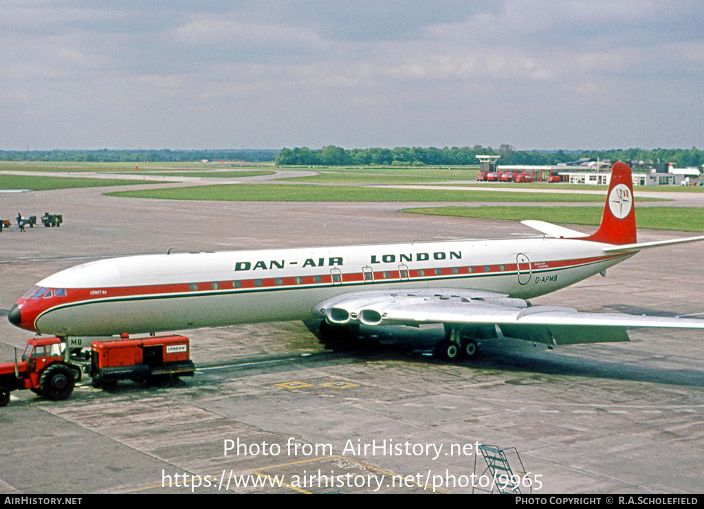 Aircraft Photo of G-APMB | De Havilland D.H. 106 Comet 4B | Dan-Air ...