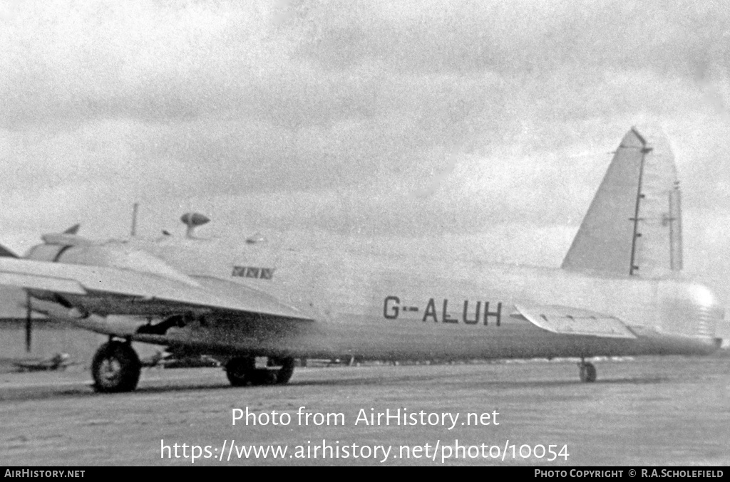 Aircraft Photo of G-ALUH | Vickers Wellington T10 | Airwork | AirHistory.net #10054