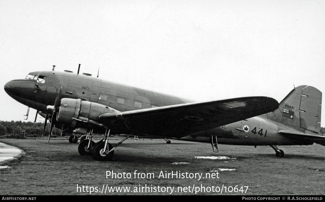 Aircraft Photo of KG441 | Douglas C-47A Skytrain | Canada - Air Force | AirHistory.net #10647