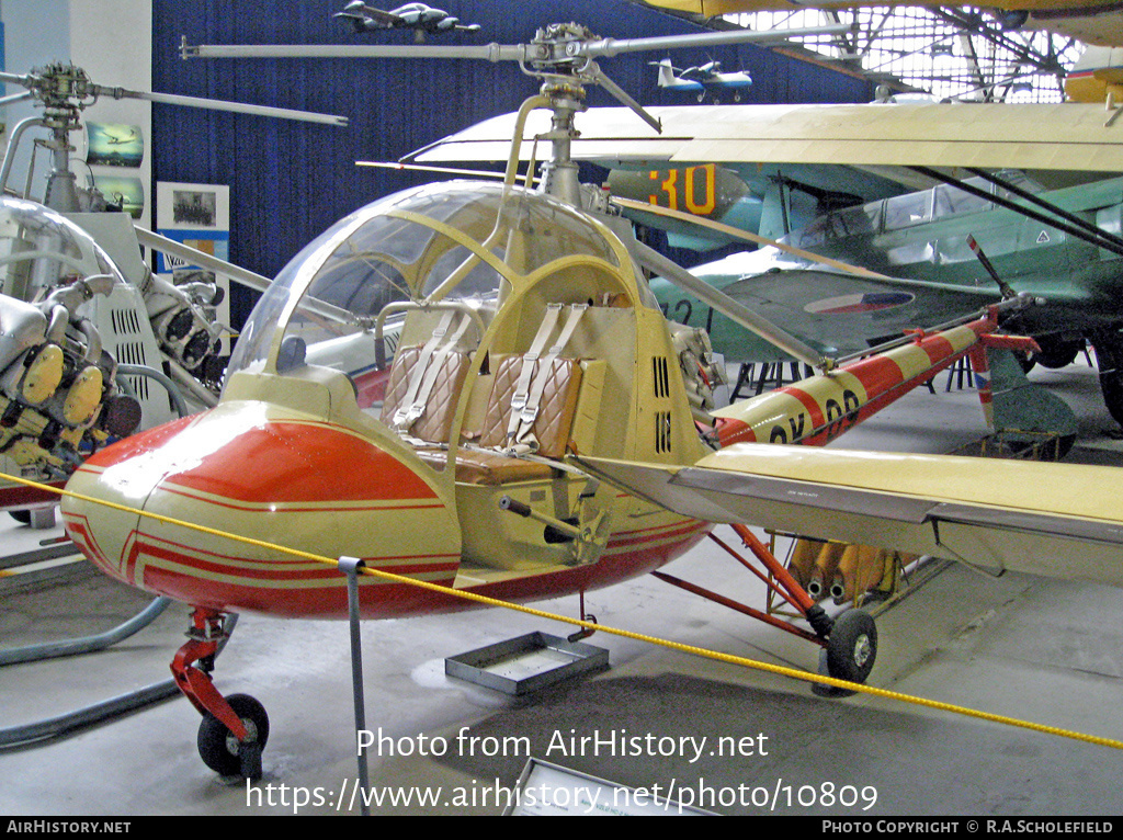 Aircraft Photo of OK-09 | Moravan Otrokovice HC-02 Heli Baby | AirHistory.net #10809