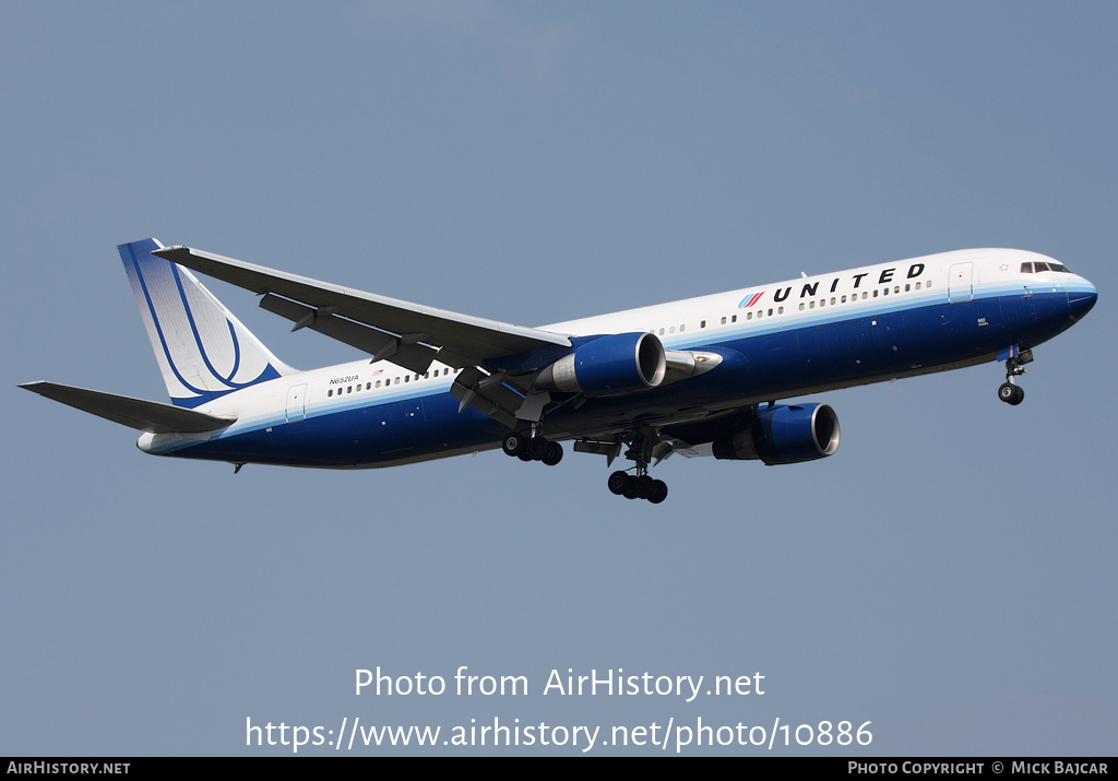 Aircraft Photo of N652UA | Boeing 767-322/ER | United Airlines | AirHistory.net #10886