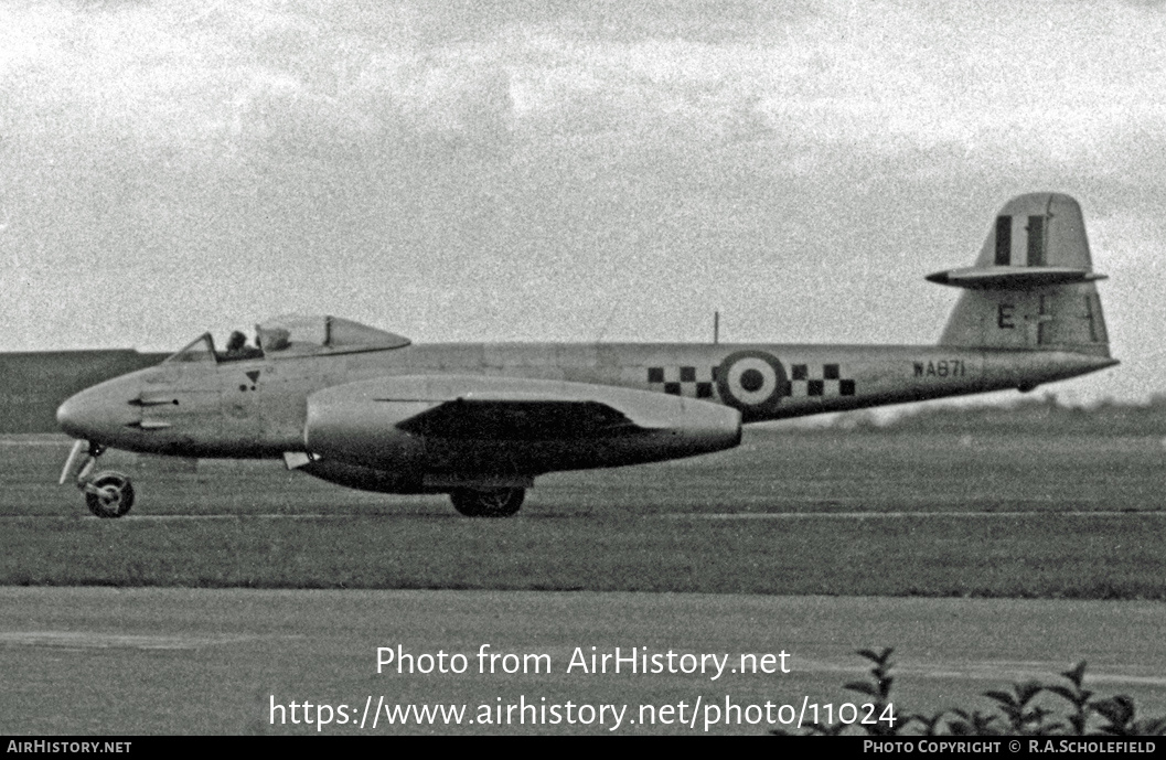 Aircraft Photo of WA871 | Gloster Meteor F8 | UK - Air Force | AirHistory.net #11024