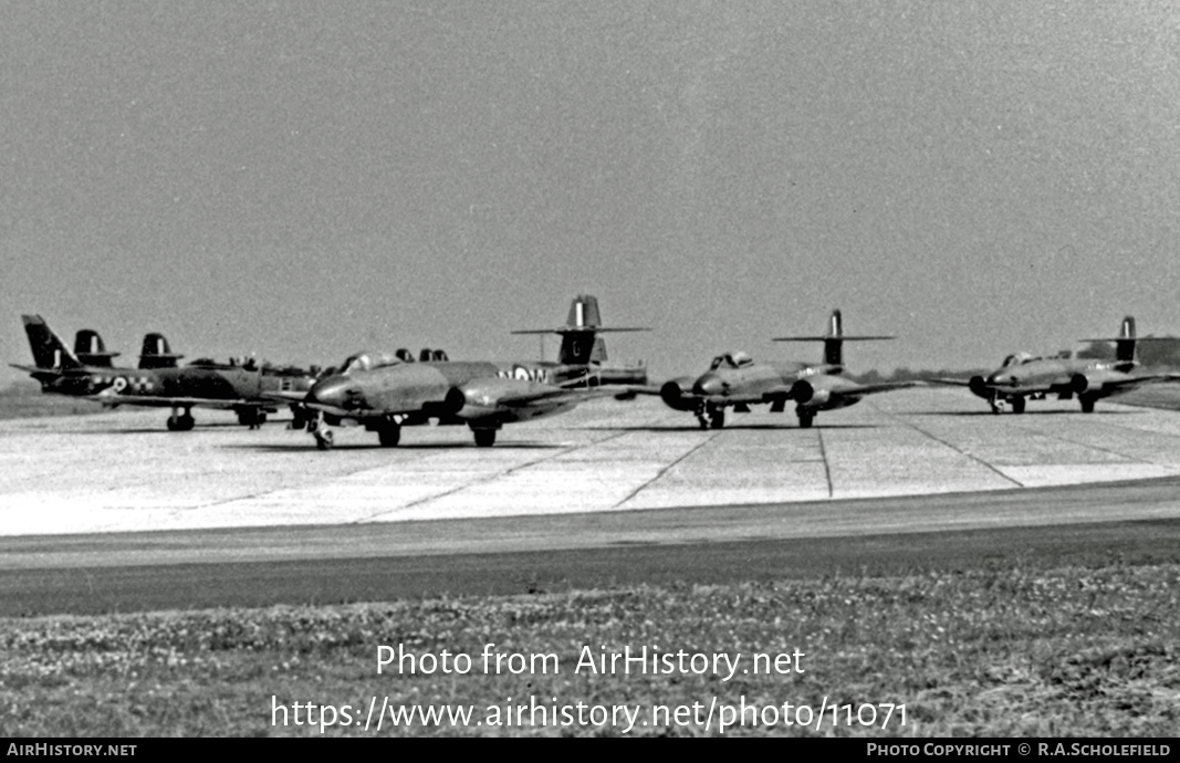 Aircraft Photo of WA879 | Gloster Meteor F8 | UK - Air Force | AirHistory.net #11071