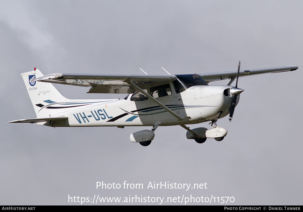 Aircraft Photo of VH-USL | Cessna 172S Skyhawk SP | UniSA - University of South Australia | AirHistory.net #11570