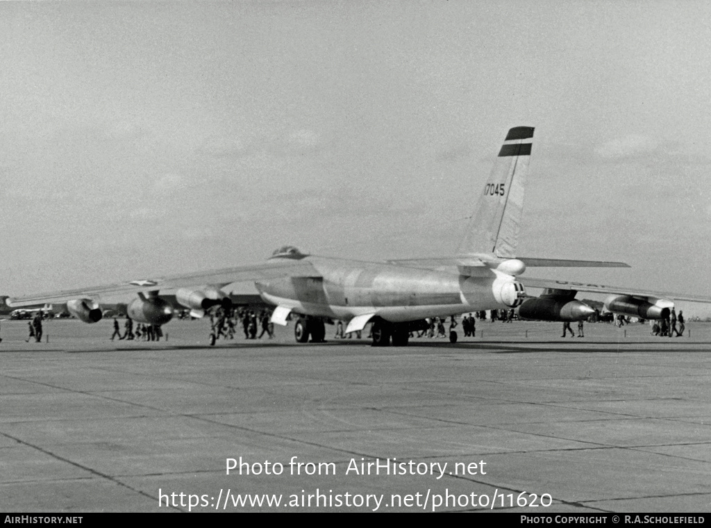 Aircraft Photo of 51-7045 / 17045 | Boeing B-47E Stratojet | USA - Air Force | AirHistory.net #11620