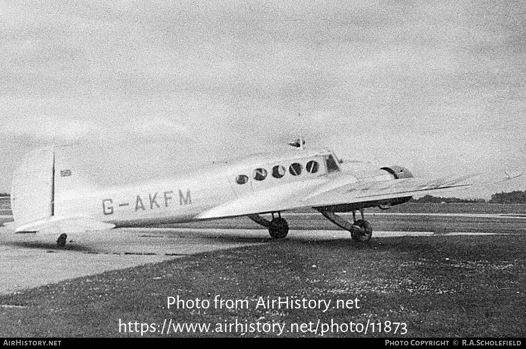 Aircraft Photo of G-AKFM | Avro 652A Anson I | Finglands Airways | AirHistory.net #11873