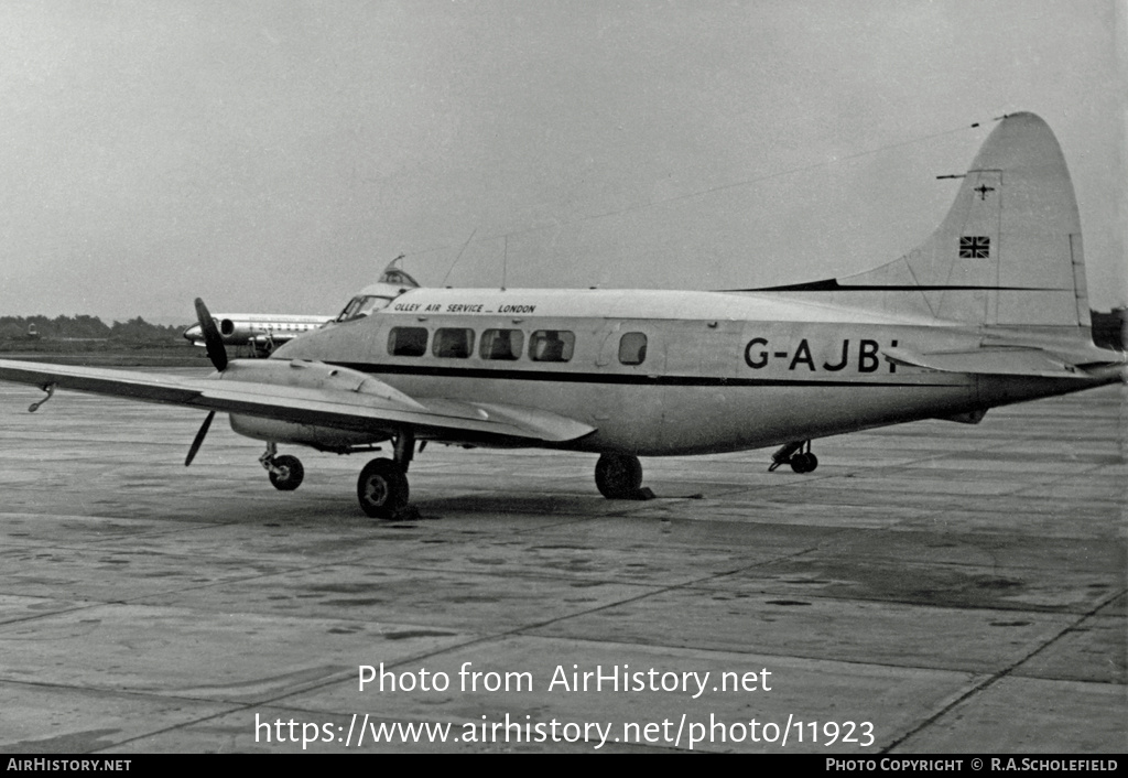 Aircraft Photo of G-AJBI | De Havilland D.H. 104 Dove 1B | Olley Air Service | AirHistory.net #11923