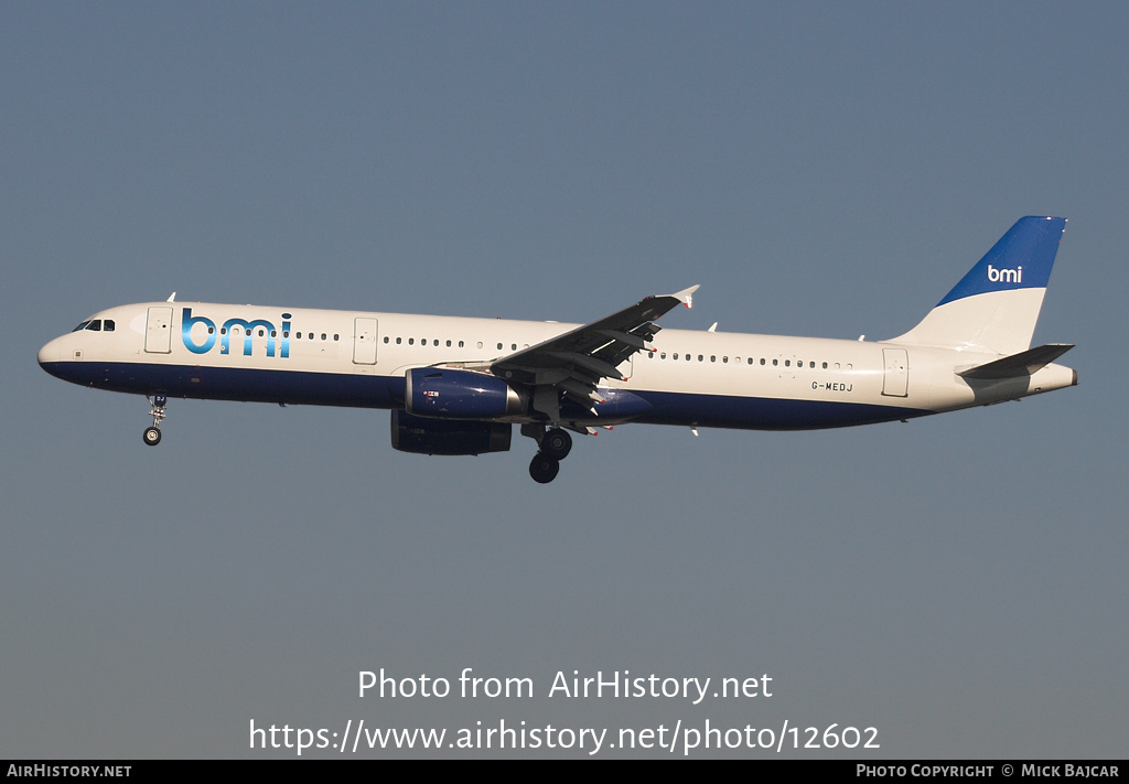 Aircraft Photo of G-MEDJ | Airbus A321-231 | BMI - British Midland International | AirHistory.net #12602