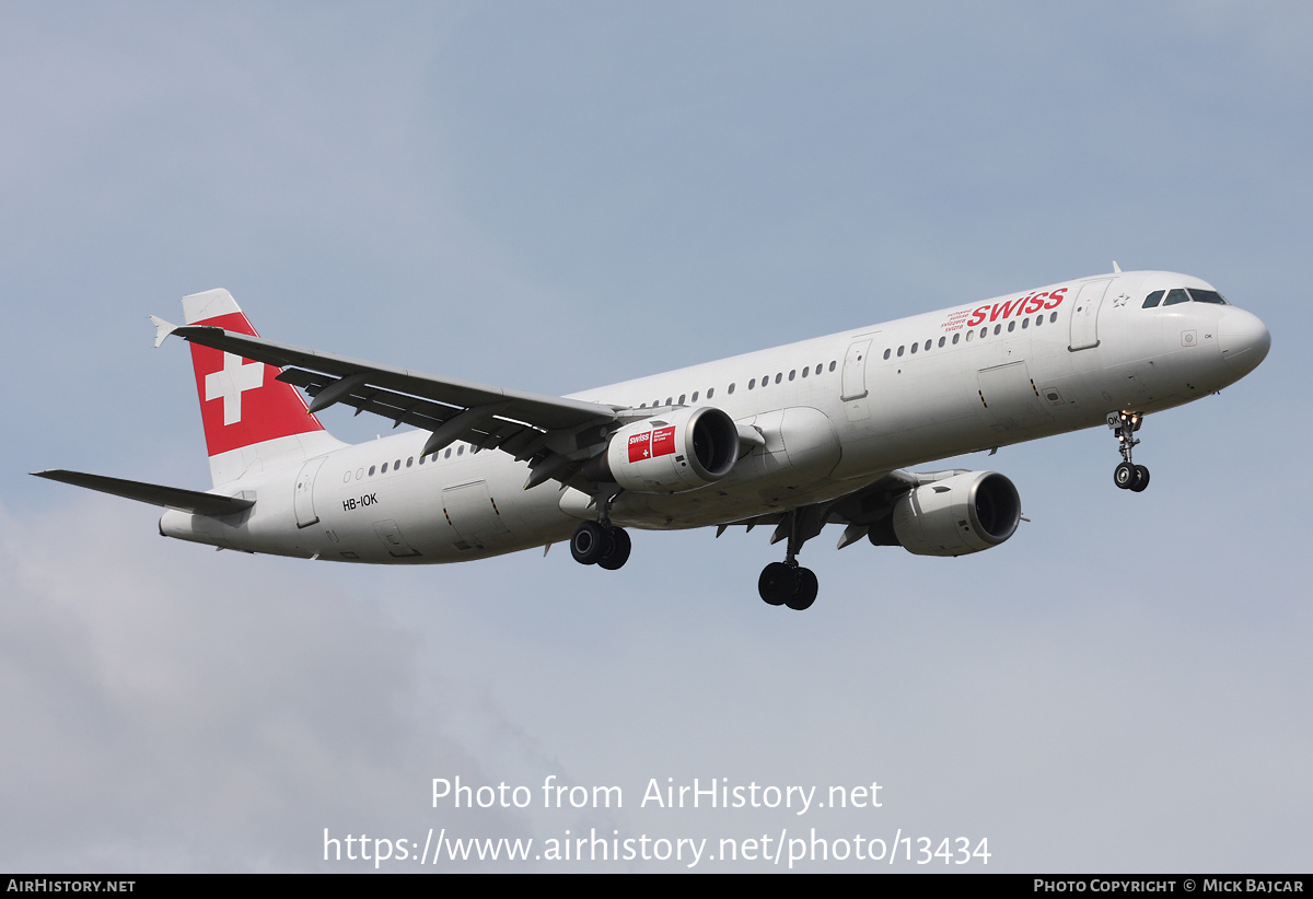 Aircraft Photo of HB-IOK | Airbus A321-111 | Swiss International Air Lines | AirHistory.net #13434