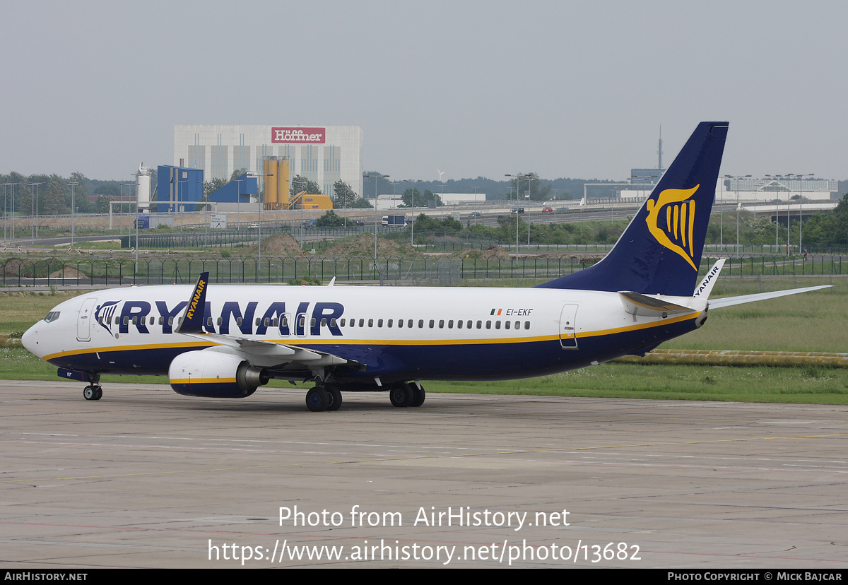 Aircraft Photo of EI-EKF | Boeing 737-8AS | Ryanair | AirHistory.net #13682