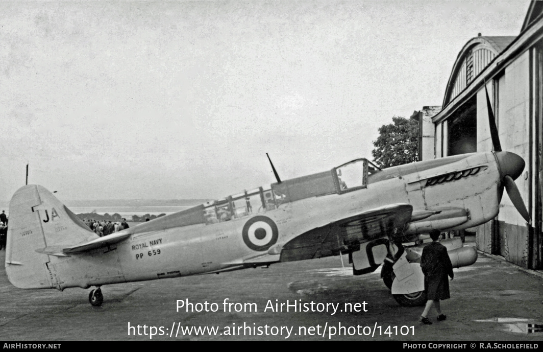 Aircraft Photo of PP659 | Fairey Firefly T3 | UK - Navy | AirHistory.net #14101