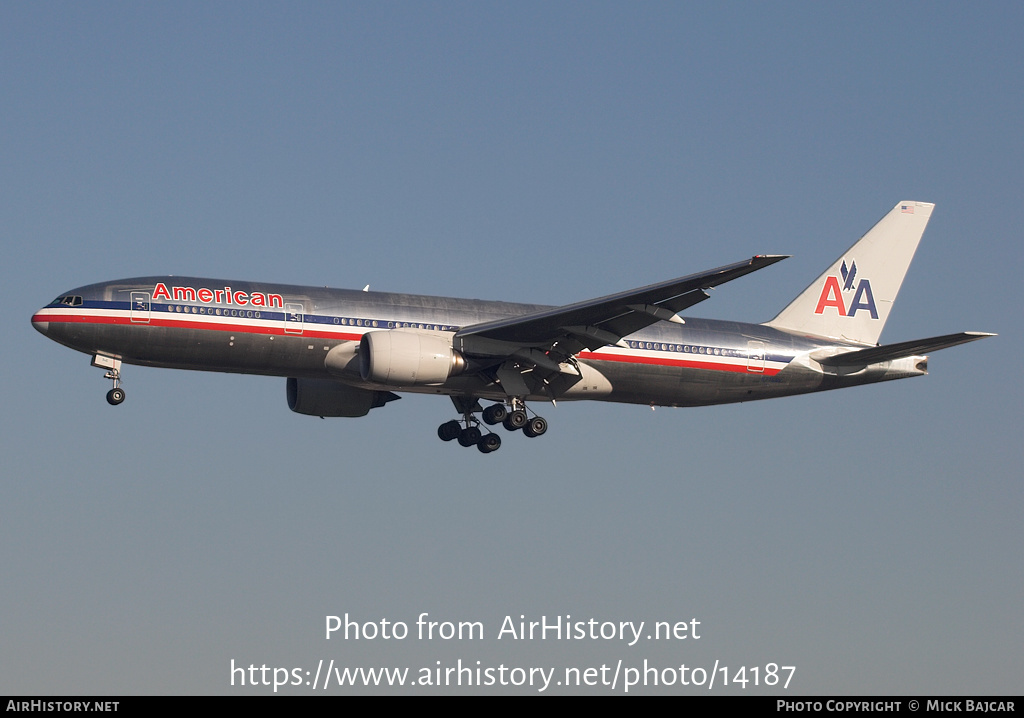 Aircraft Photo of N776AN | Boeing 777-223/ER | American Airlines | AirHistory.net #14187