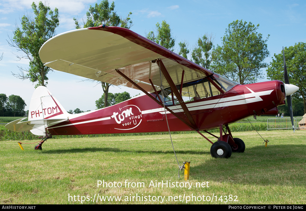 Aircraft Photo of PH-TOM | Piper PA-18-150 Super Cub | Vliegbedrijf Tom van der Meulen | AirHistory.net #14382