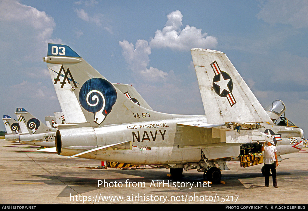 Aircraft Photo of 158025 | LTV A-7E Corsair II | USA - Navy | AirHistory.net #15217