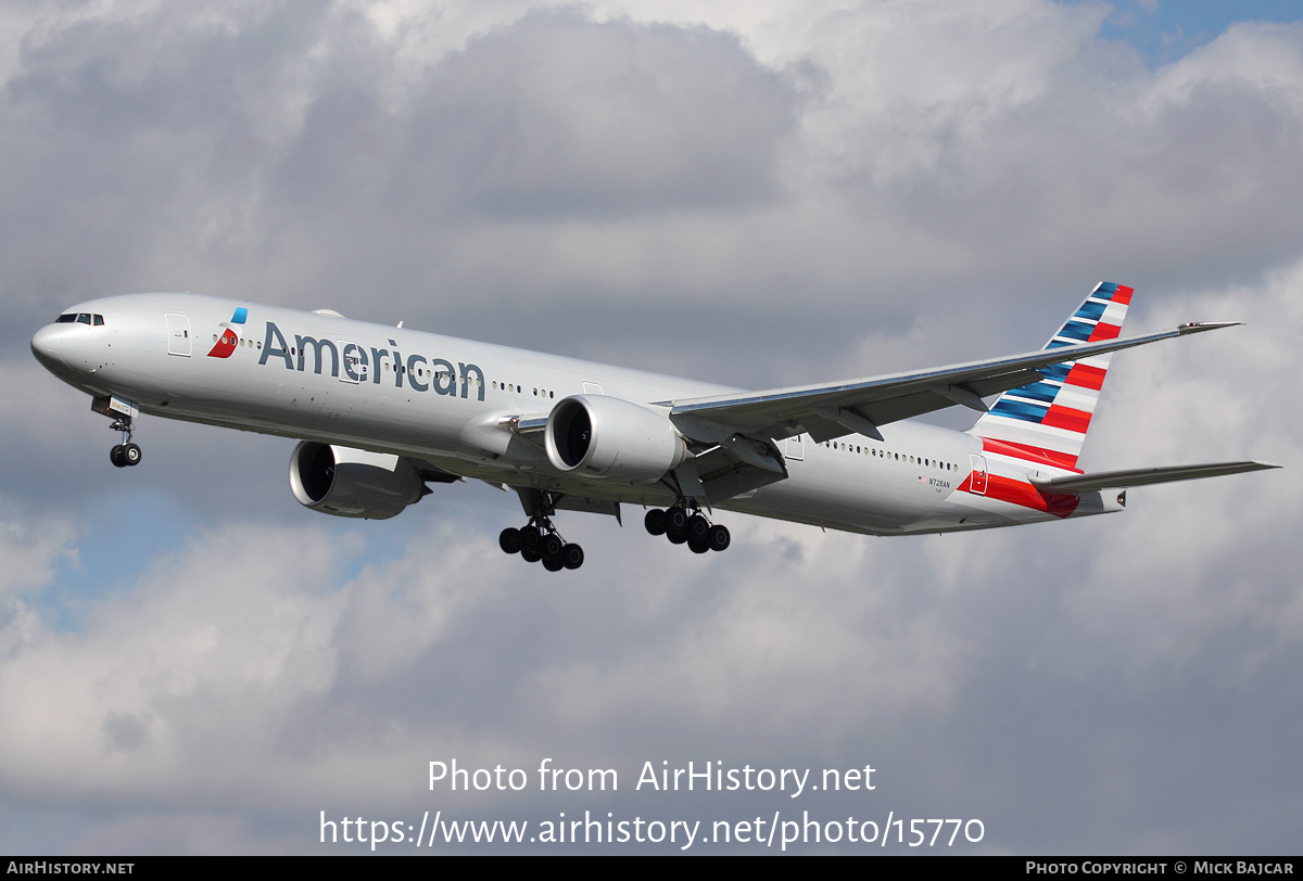 Aircraft Photo of N728AN | Boeing 777-323/ER | American Airlines | AirHistory.net #15770