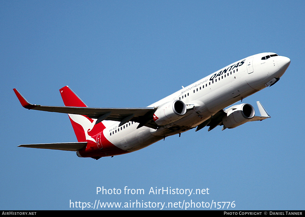 Aircraft Photo of VH-XZD | Boeing 737-838 | Qantas | AirHistory.net #15776