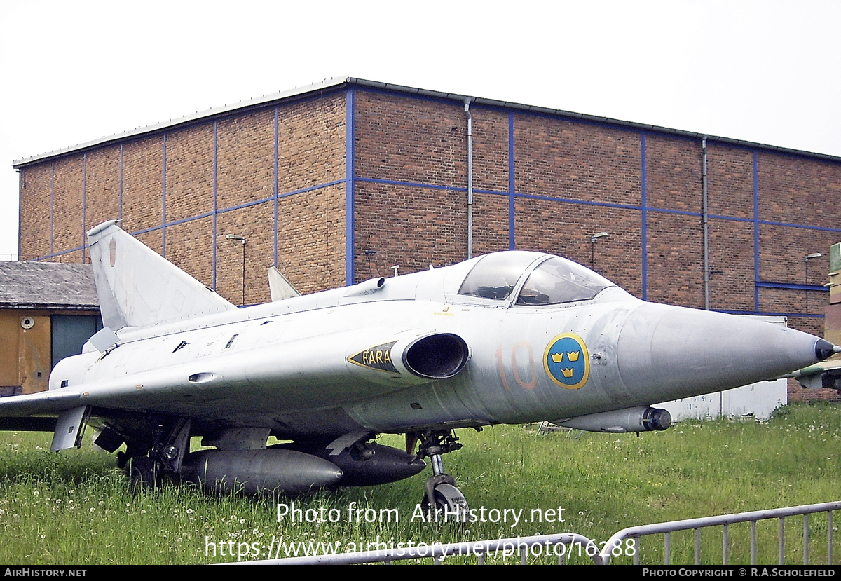 Aircraft Photo of 35518 | Saab J35F-2 Draken | Sweden - Air Force | AirHistory.net #16288