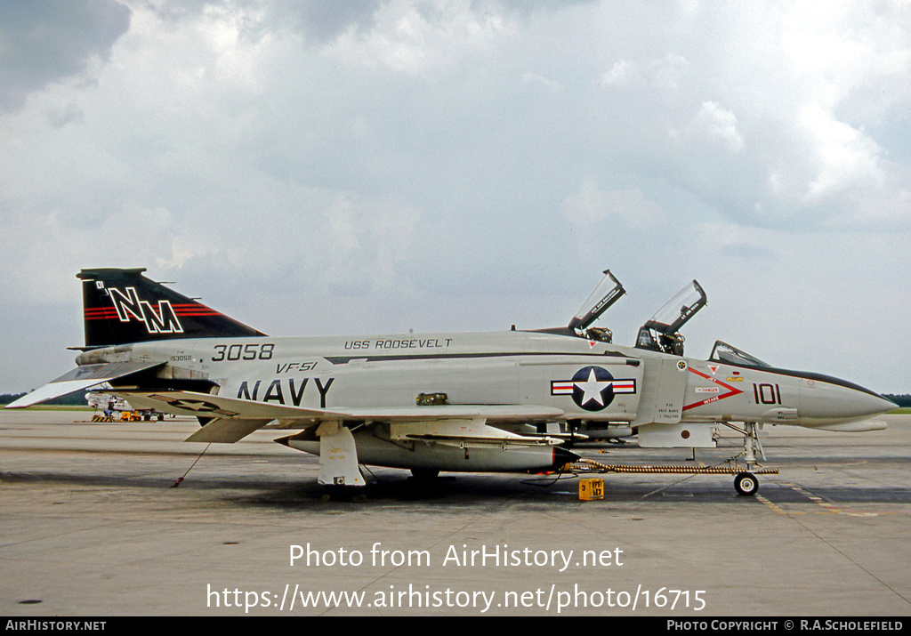 Aircraft Photo of 153058 | McDonnell F-4N Phantom II | USA - Navy | AirHistory.net #16715