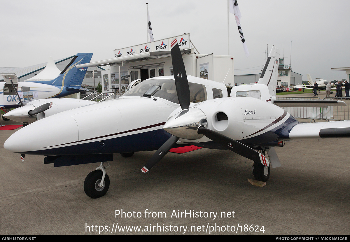 Aircraft Photo of D-GTPI | Piper PA-34-220T Seneca V | AirHistory.net #18624