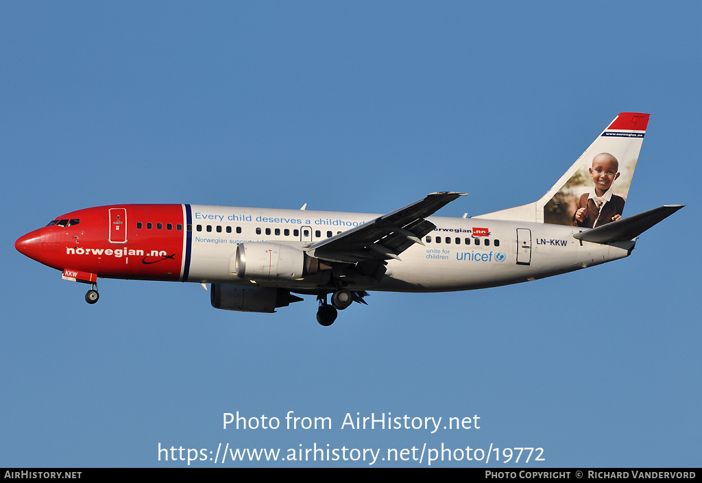 Aircraft Photo of LN-KKW | Boeing 737-3K9 | Norwegian | AirHistory.net #19772