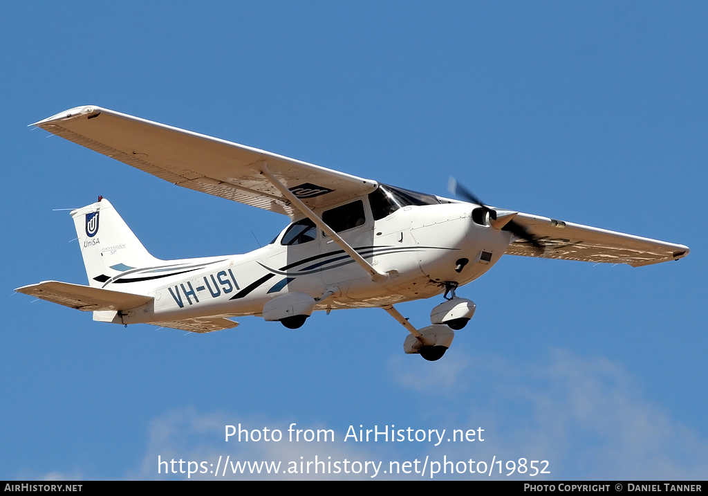 Aircraft Photo of VH-USI | Cessna 172S Skyhawk SP | UniSA - University of South Australia | AirHistory.net #19852