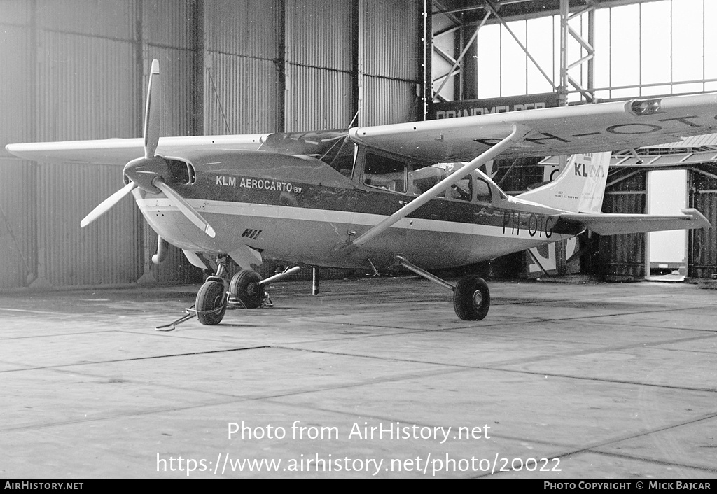 Aircraft Photo of PH-OTG | Cessna T207 Turbo Skywagon 207 | KLM Aerocarto | AirHistory.net #20022