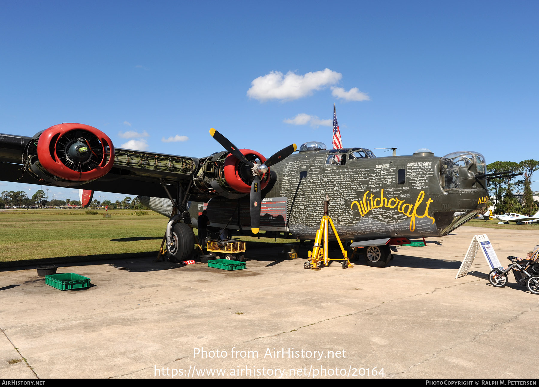 Aircraft Photo of N224J / NX224J / 252534 | Consolidated B-24J Liberator | USA - Air Force | AirHistory.net #20164