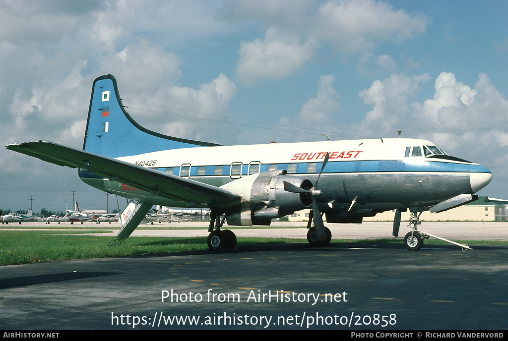 Aircraft Photo of N40425 | Martin 404 | Southeast Airlines | AirHistory.net #20858