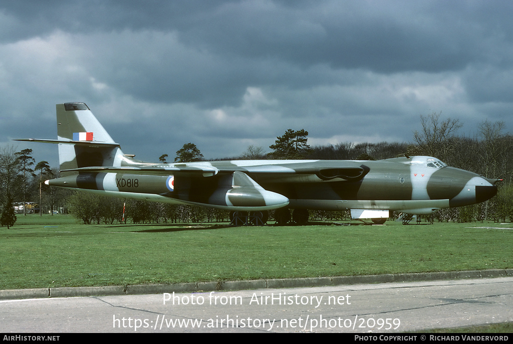 Aircraft Photo of XD818 | Vickers Valiant BK1 | UK - Air Force | AirHistory.net #20959