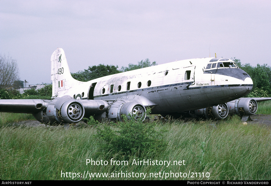 Aircraft Photo of WD490 | Handley Page HP-67 Hastings C2 | UK - Air Force | AirHistory.net #21110