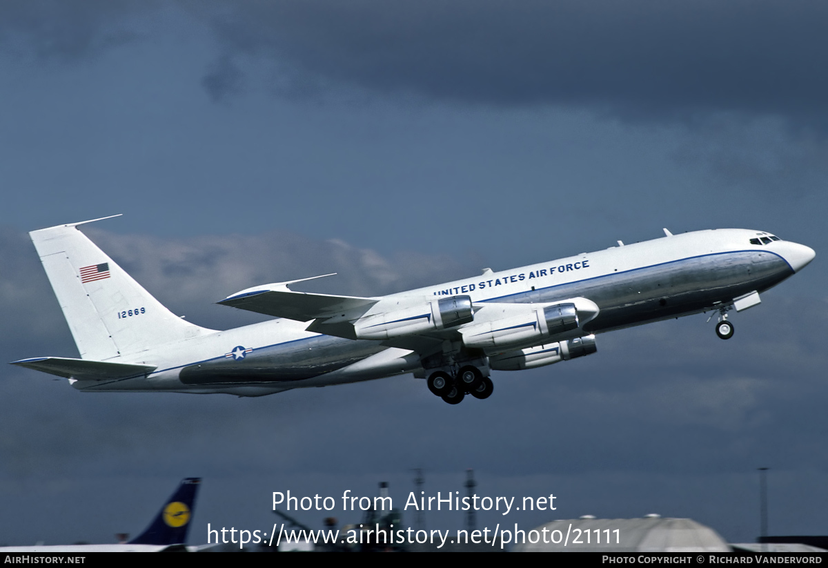 Aircraft Photo of 61-2669 / 12669 | Boeing C-135C Stratolifter | USA - Air Force | AirHistory.net #21111