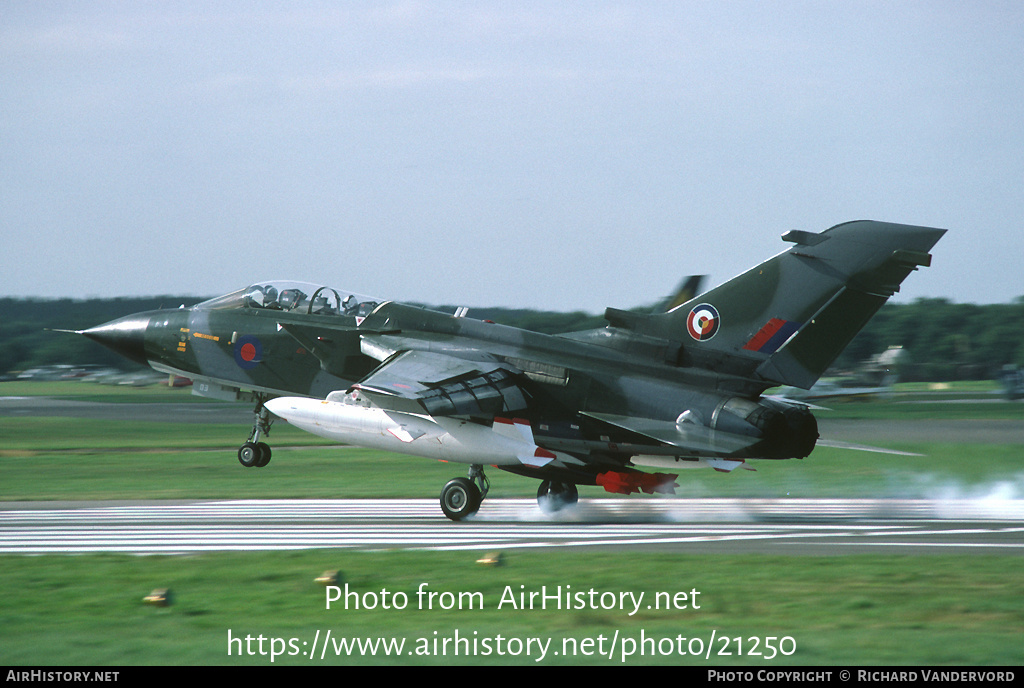 Aircraft Photo of XX947 | Panavia Tornado GR1 | UK - Air Force | AirHistory.net #21250