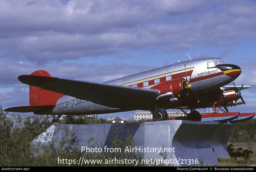 Aircraft Photo of CCCP-73956 | Lisunov Li-2T | Aeroflot | AirHistory.net #21316