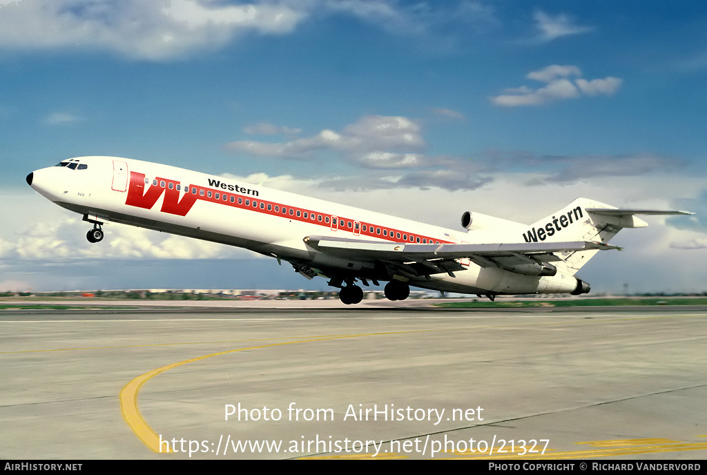 Aircraft Photo of N2822W | Boeing 727-247/Adv | Western Airlines | AirHistory.net #21327