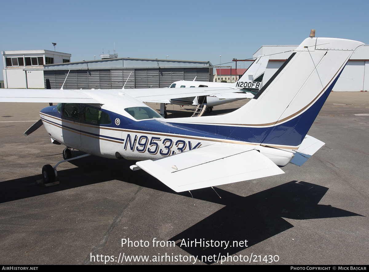 Aircraft Photo of N9533Y | Cessna T210N Turbo Centurion | AirHistory.net #21430