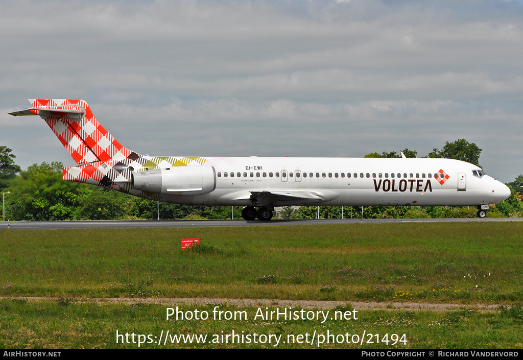 Aircraft Photo of EI-EWI | Boeing 717-2BL | Volotea | AirHistory.net #21494