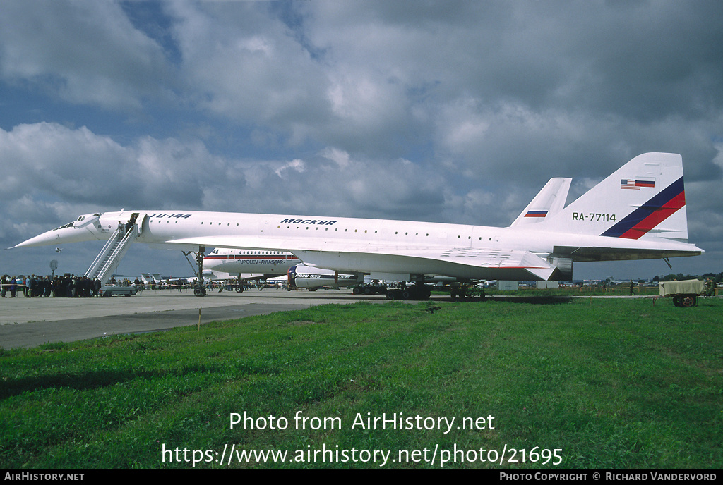 Aircraft Photo of RA-77114 | Tupolev Tu-144LL | Tupolev Design Bureau ...