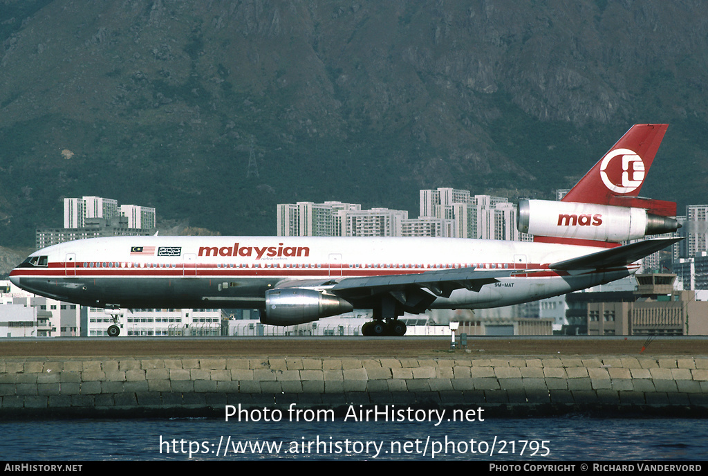 経典 1/400 DC-10 MAS マレーシア・エアライン・システム 9M-MAT 